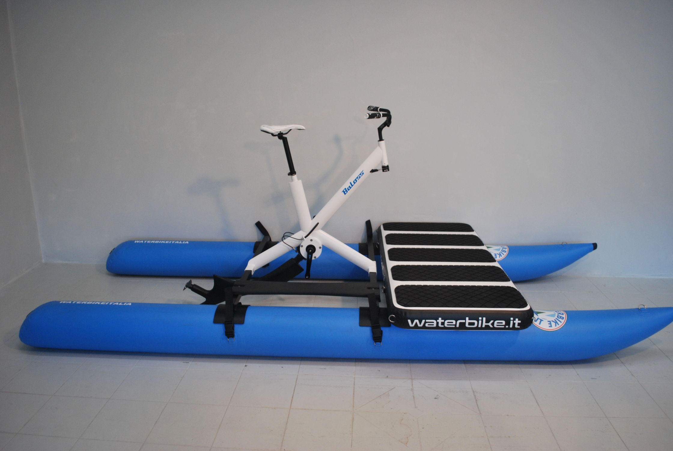 Одноместный водный велосипед - baloss easy - WATERBIKE ITALIA - синий