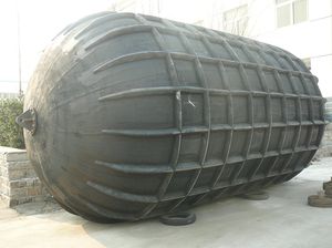 кранец для судна