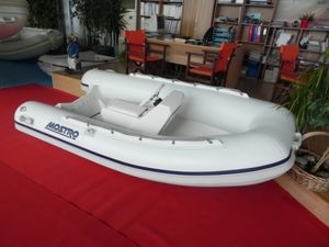 надувная лодка c подвесным мотором