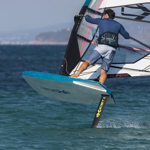 спортивная доска для виндсерфинга