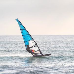 спортивный парус для виндсерфинга 1