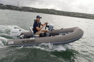 надувная лодка c подвесным мотором