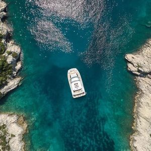 моторная яхта катамаран 1