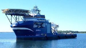 служебное судно для плавания в открытом море снабжения платформ - PSV 1