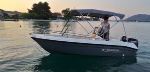 открытый катер c подвесным мотором 1