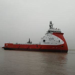 служебное судно для плавания в открытом море снабжения платформ - PSV
