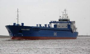 грузовое судно для разных товаров 1