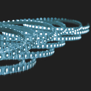 осветительная стойка для интерьера