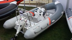 надувная лодка c подвесным мотором 1