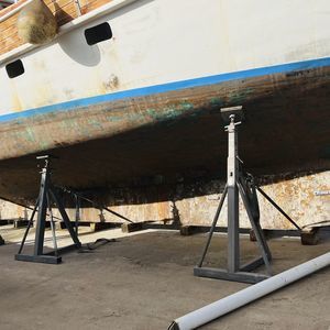 стапели для моторного катера