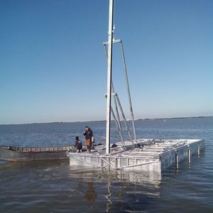 плавучая платформа