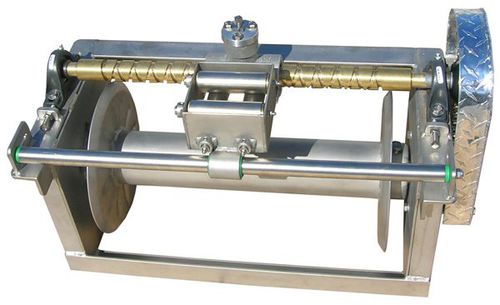 Лебедка для водного парашюта - CSG - CUSTOM CHUTES - для катера / с гидравлическим приводом