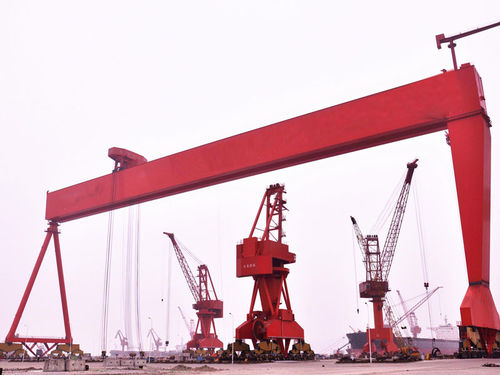 Подъемный кран для судостроительной верфи - Henan Haitai Ship Crane Co., Ltd. - для высокой нагрузки / с рамой