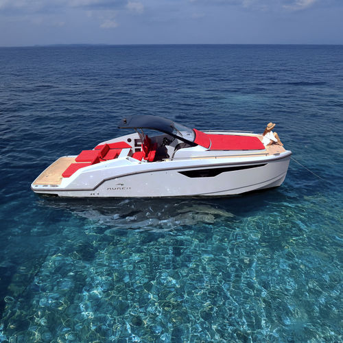 Прогулочный катер с каютой катамаран - 30 CABIN - Aurea Yachts - c подвесным мотором / с внутренним мотором / дизельный