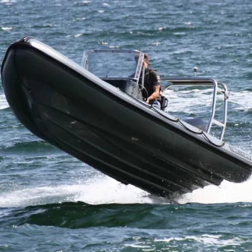 Надувная лодка c подвесным мотором - 5.4M  - Tornado Boats International ApS - RIB / открытая / с центральной консолью