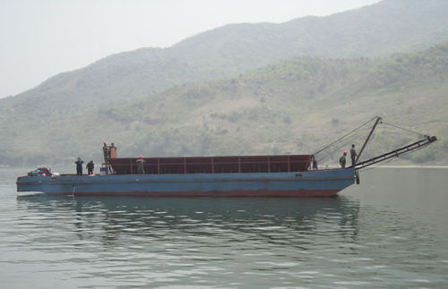 Профессиональный катер рабочая баржа - Qingzhou Yongsheng dredging equipment.co.ltd - с внутренним мотором