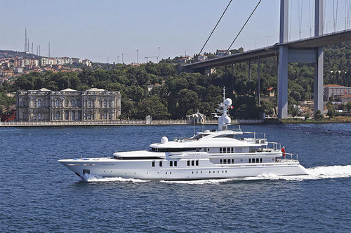 Круизная мега-яхта - TALISMAN C - TURQUOISE YACHTS - с приподнятой рулевой рубкой / из стали