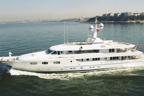 Круизная мега-яхта - PETARA I - TURQUOISE YACHTS - с рулевой рубкой / из стали