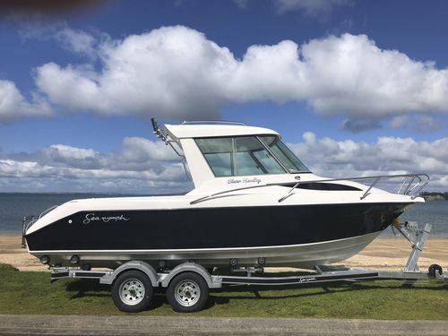 Моторная лодка с каютой c подвесным мотором - Blazer HT - Seanymph Boats - с закрытым кокпитом / хардтоп / для спортивной рыбалки