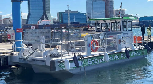 Профессиональный катер судно против загрязнения - MULTI CLEANER 100 E - Efinor Sea Cleaner - многокорпусный / из алюминия