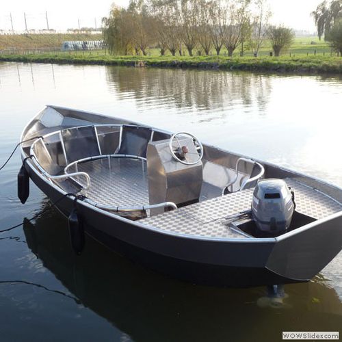 Открытый катер c подвесным мотором - Amesterdal Lounger - Alufleet B.V. - с центральной консолью / из алюминия / солнечная ванна