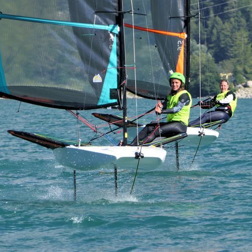 Одиночный швертбот - SKEETA - Skeeta Watersports - на подводных крыльях / для обучения / для досуга