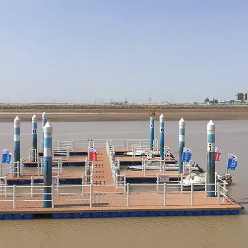 Свайная направляющая для понтона - Shanghai Qihua Waterborne Engineering Construction Co., Ltd - из стали