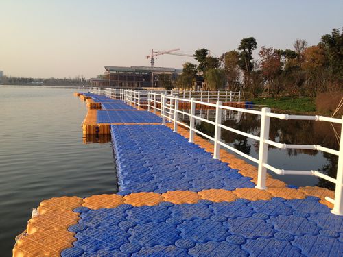 Плавучий док - Shanghai Qihua Waterborne Engineering Construction Co., Ltd - для причаливания / для яхтенной стоянки