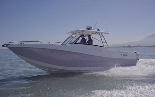 Быстроходный катер c подвесным мотором - X-32 - X-Boats - двухмоторный / открытый / с двойной консолью