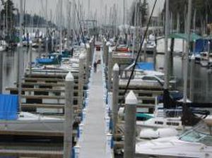 Плавучие мостки из бетона - Thunderbird - International Marine Floatation Systems, Inc. (IMFS) - на сваях