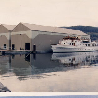 Временный навес для кораблей - Reed Point - International Marine Floatation Systems, Inc. (IMFS)