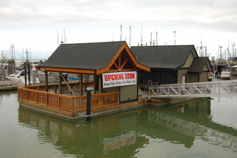 Плавучий ресторан - Crab King - International Marine Floatation Systems, Inc. (IMFS)