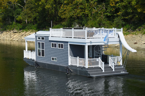 Барка с внутренним мотором - Tiny - Harbor Cottage Houseboats - макс. 6 человек