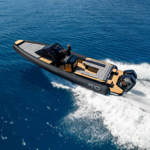 Надувная лодка c подвесным мотором - R10 CABIN TOURER - RENIER - двухмоторная / полужесткая / с центральной консолью