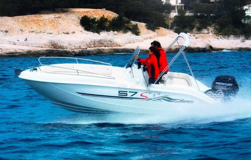 Открытый катер c подвесным мотором - 57 S Day - Cantiere Nautica Trimarchi Srl - с центральной консолью / макс. 7 человек / солнечная ванна