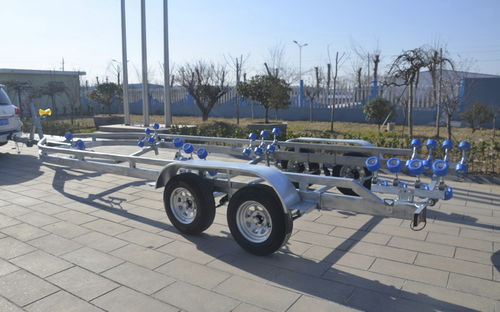 Дорожный прицеп - 9.6m - qingdao sk marine & equipments - для тяжелых разгрузочно-погрузочных работ / для катера