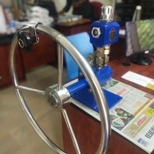 Направляющий механизм для моторных катеров - Tuna - Mac-N-Hom Marine Equipments P Ltd - гидравлический