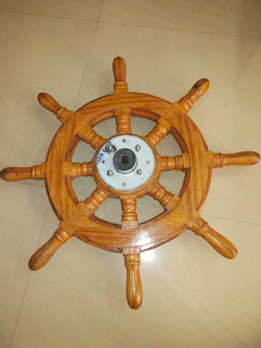 Штурвал для моторного катера из дерева - Mac-N-Hom Marine Equipments P Ltd - классический