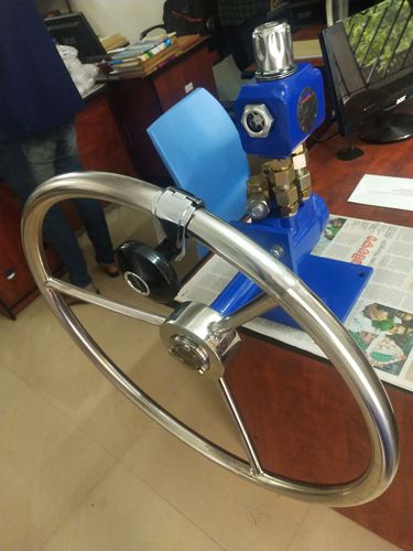 Штурвал для моторного катера из нержавеющей стали - Mac-N-Hom Marine Equipments P Ltd