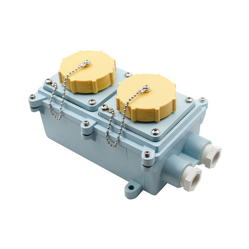 Герметичная розетка для судна - IMPA 792765 - Zhejiang Bozhou Marine Electric Technology Co., Ltd. - для катера / внутренняя резьба / с защитной крышкой