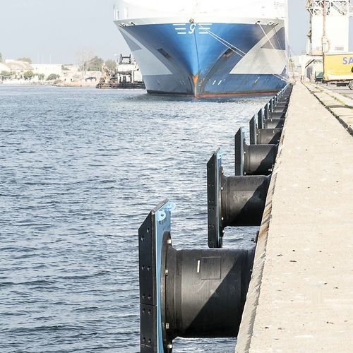 Кранец для судна - DCE series - Jerryborg Marine Machinery Co., Ltd - для понтона / черный / с закрытой ячейкой