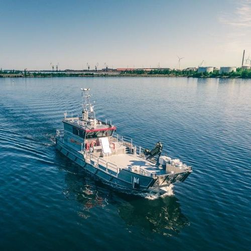 Профессиональный катер рабочее судно - 2100 - Kewatec - портовый служебный катер / с внутренним мотором / дизельный