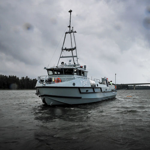 Профессиональный катер катер береговой охраны - MPV 2000 - Kewatec - с внутренним мотором / для многоцелевого использования