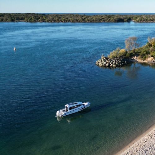 Прогулочный катер с каютой c подвесным мотором - 27 Cabin - QUARKEN Boats - открытый / хардтоп / макс. 8 человек