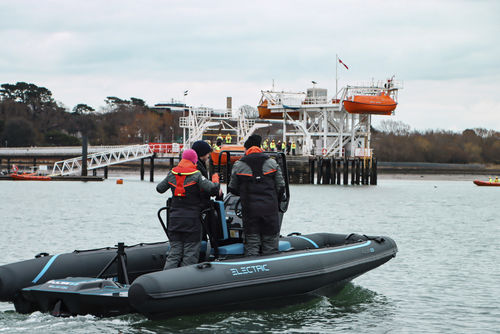 Профессиональный катер катер береговой охраны - Pulse 63 - RS Electric Boats Ltd. - спасательно-поисковое судно / портовый служебный катер / судно для аквакультуры