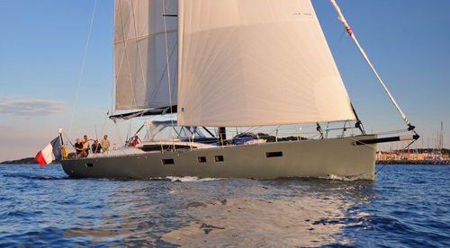 Круизная парусная яхта - 70 - Futuna Yachts - с открытым кокпитом / из алюминия / бушприт