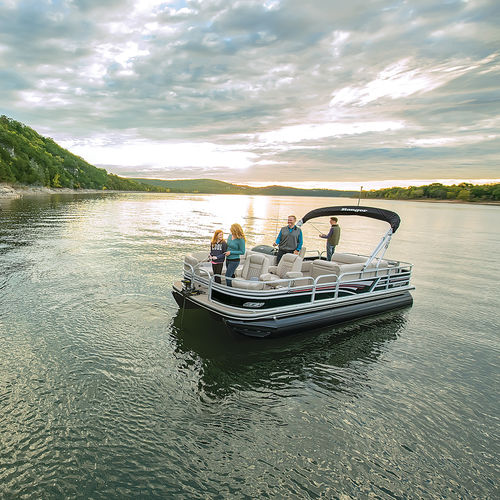 Понтоновый катер c подвесным мотором - 223FC - Ranger Boats - открытый / с боковой консолью / для спортивной рыбалки