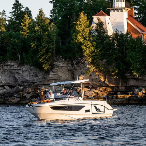 Прогулочный катер с каютой c подвесным мотором - Flyer 9 SUNdeck - Bénéteau Motorboats - двухмоторный / открытый / для спортивной рыбалки