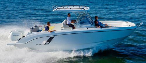 Прогулочный катер с каютой c подвесным мотором - Flyer 9 SPACEdeck - Bénéteau Motorboats - двухмоторный / открытый / с центральной консолью