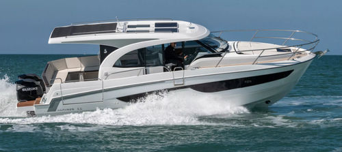 Быстроходный катер c подвесным мотором - Antares 11 Coupé - Bénéteau Motorboats - двухмоторный / хардтоп / макс. 8 человек